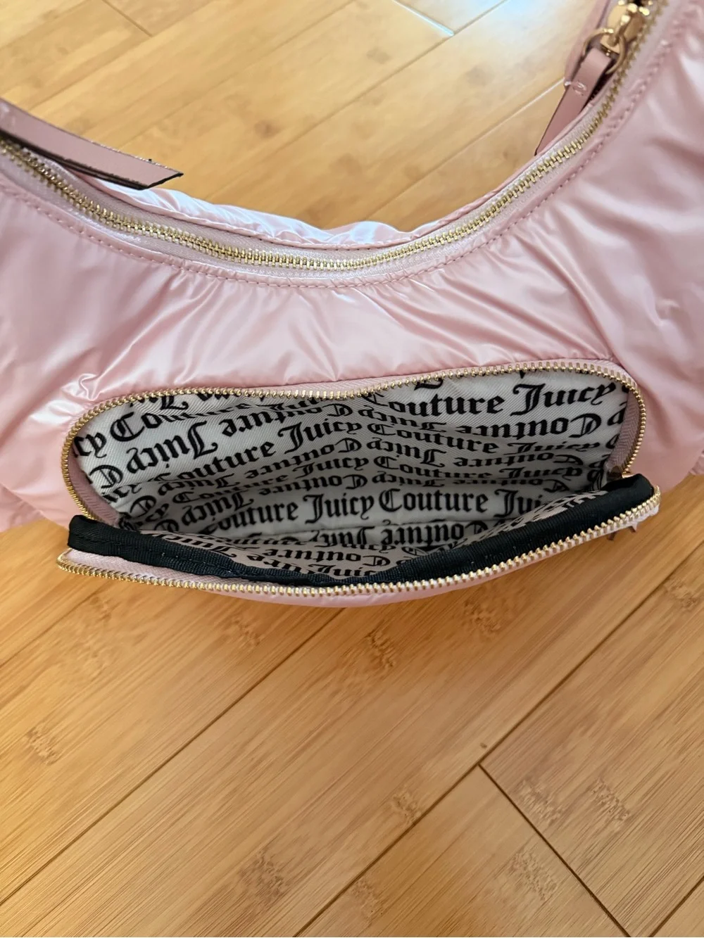 Juicy Couture soft light